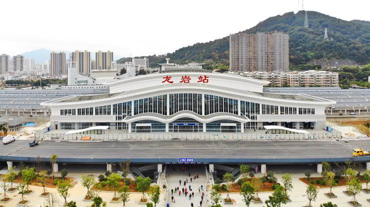 佛山到龍巖空運物流公司-佛山至龍巖物流貨運專線海陸空運輸一體化服務(wù)